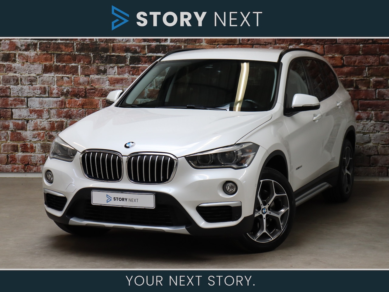 BMW X1 - xDrive20i High Executive xLine Automaat / Navigatiesysteem Plus / Trekhaak / Head-Up Displ - AutoWereld.nl