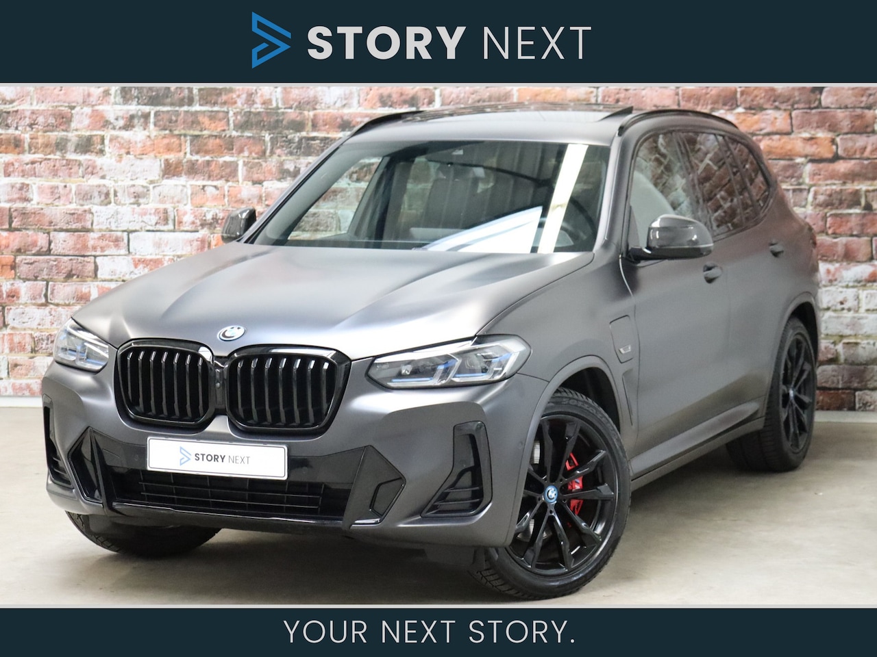 BMW X3 - xDrive30e High Executive M Sport Pakket Automaat / Live Cockpit Plus / Panoramadak / Trekh - AutoWereld.nl