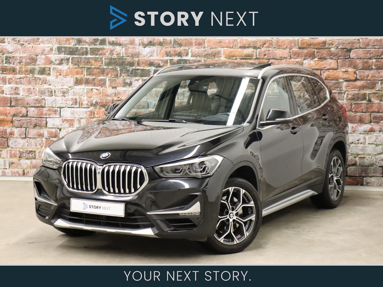 BMW X1 - sDrive20i High Executive xLine Automaat / Navigatiesysteem Plus / Panoramadak / Trekhaak / - AutoWereld.nl