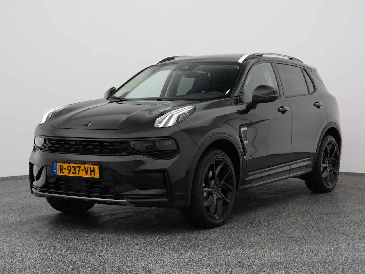 Lynk & Co 01 - 1.5 Plug-in Hybrid | 360° | BLACK | NLD AUTO - AutoWereld.nl