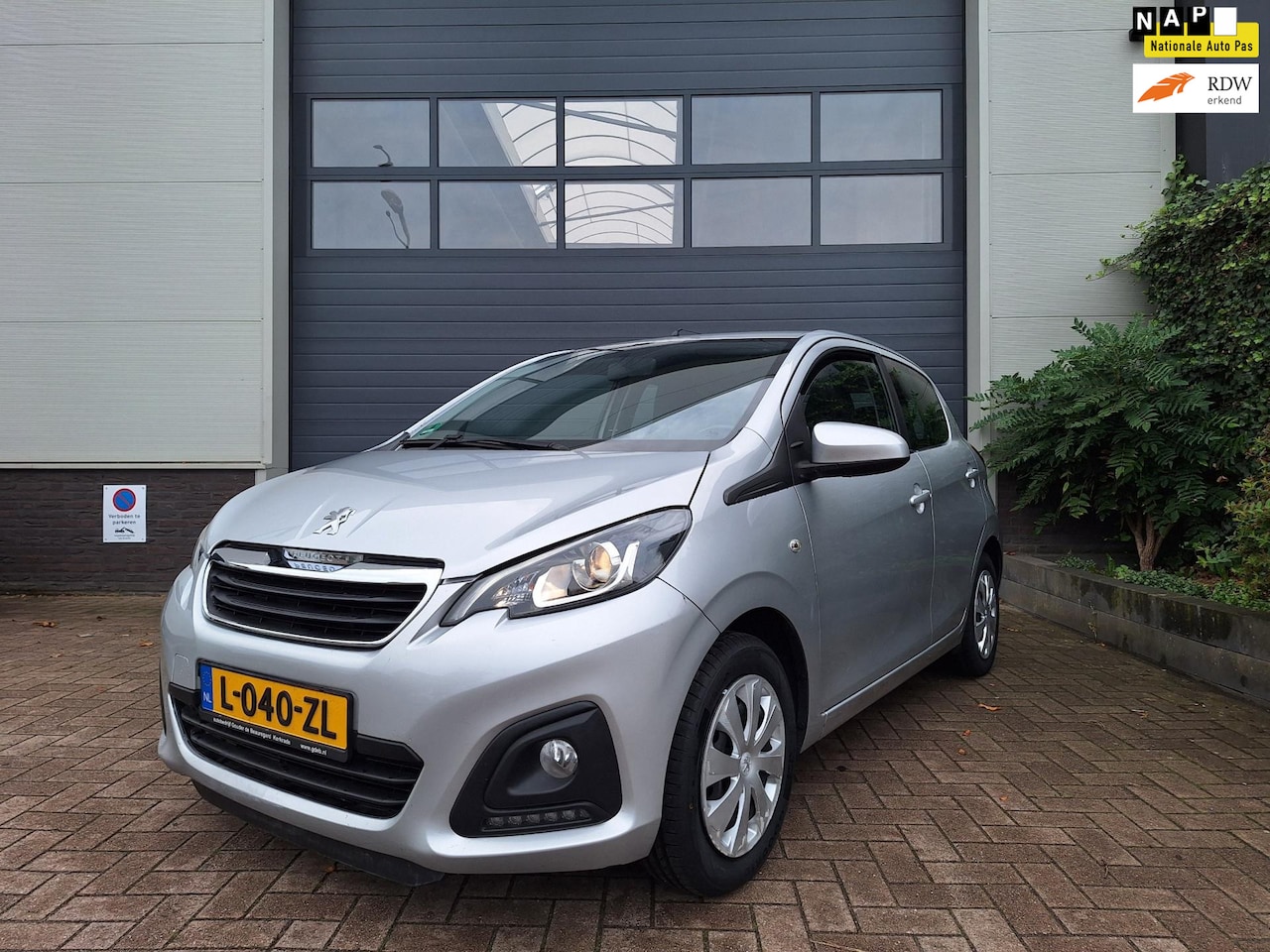 Peugeot 108 - | 1.0 VTi Active TOP! | Automaat | Airco | Bluetooth & telefoon verbinding | - AutoWereld.nl