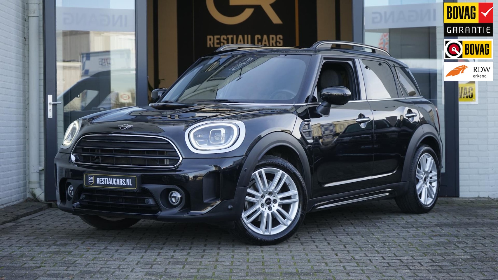 MINI Countryman - 1.5 Cooper AUTOMAAT-CLIMA-CRUISE-FULL LED-HALF LEDER-KEYLESS-VIRTUEEL-STOELVERWARMING - AutoWereld.nl