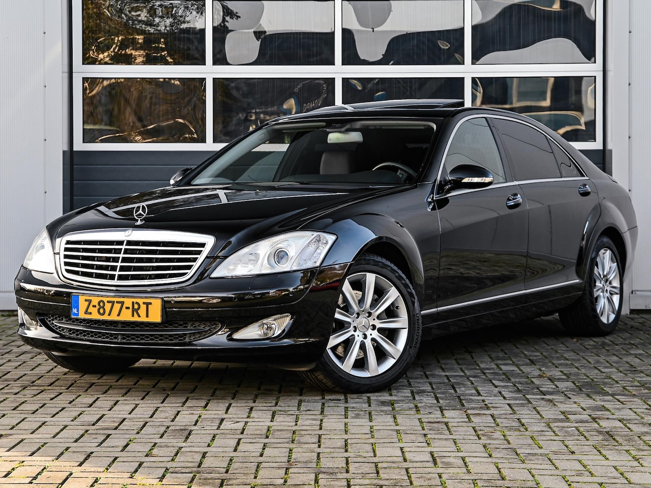 Mercedes-Benz S-klasse - 320 CDI Lang | Youngtimer | Leder | Schuifdak | Navi | PDC v+a | Stoelverwarming - AutoWereld.nl