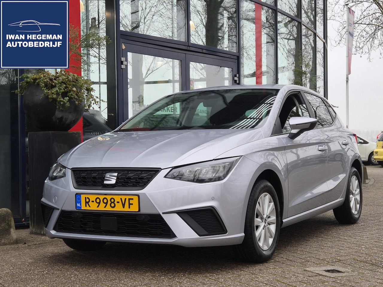 SEAT Ibiza - 1.0 EcoTSI Style Business Connect | ECC | LM Velgen | Android Auto/ Apple CarPlay | Stoelv - AutoWereld.nl