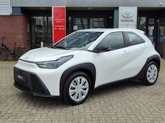 Toyota Aygo X - HYBRID 115 PLAY NIEUW DIRECT LEVERBAAR CLIMA AD-CRUISE CAMERA APPLE/ANDROID EL-RAMEN/SPIEG