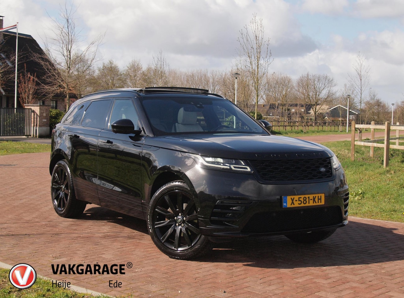 Land Rover Range Rover Velar - 2.0 I4 Turbo AWD S | Panoramadak | 360 Camera | Meridian Surround | Apple Carplay | - AutoWereld.nl