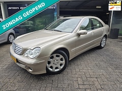 Mercedes-Benz C-klasse - 200 K. Elegance | AUTOMAAT | 2E EIGENAAR | YOUNGTIMER | 12 MND GARANTIE | NAVI | PDC | CRU