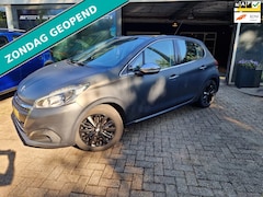 Peugeot 208 - 1.2 110PK Allure | 2E EIGENAAR | 12MND GARANTIE | PANO | CAMERA | LAGE KM STAND | NAVI | L