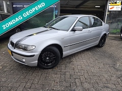 BMW 3-serie - 316i Special Executive | LEDER | AIRCO | CRUISE | APK TOT 09-26 |