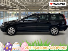 Volvo V70 - 2.4 Comfort Line Nieuwe koppeling, trekhaak, verwarmde stoelen