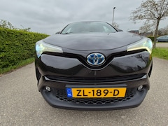 Toyota C-HR - 1.8 Hybrid Executive