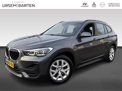BMW X1 - xDrive25e Executive Pano | Stoelverwarming |