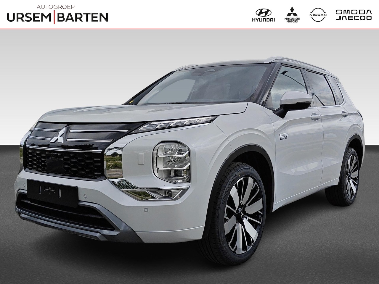 Mitsubishi Outlander - 2.4 PHEV Instyle+ Tot € 6.500,- VOORDEEL! - AutoWereld.nl