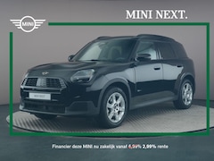 MINI Countryman - C Blackyard