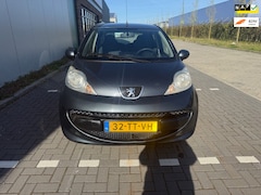 Peugeot 107 - 1.0-12V Carplay / Android - Nieuwe APK - Isofix - Nieuwe uitlaat - Onderhoudsbeurt