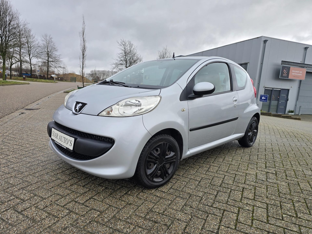 Peugeot 107 - 1.0-12V XR Airco,Nieuw A.P.K - AutoWereld.nl