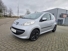 Peugeot 107 - 1.0-12V XR Airco, Nieuw A.P.K