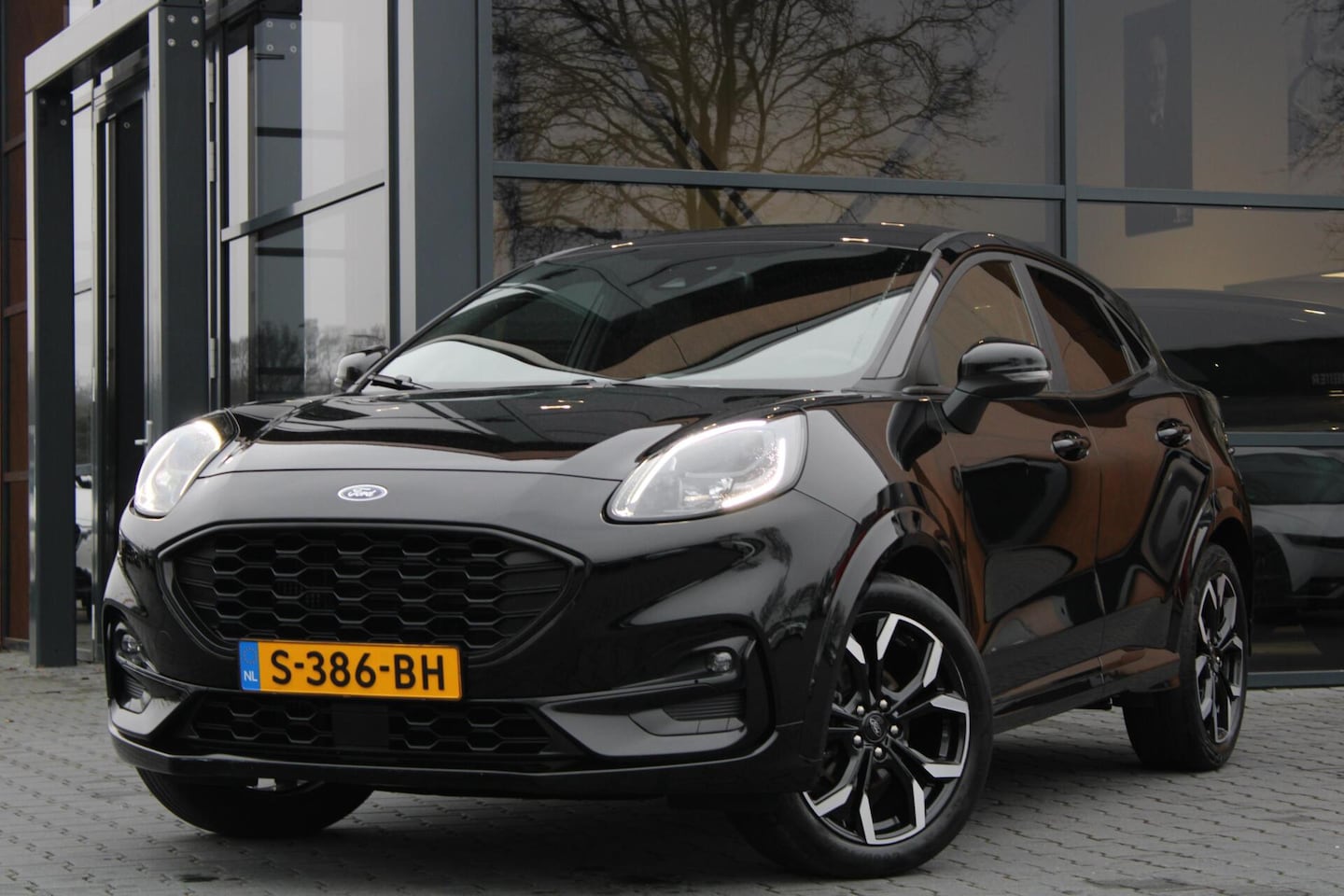 Ford Puma - 1.0 EcoBoost Hybrid ST-Line X 125PK | B&O | Stoelverwarming - AutoWereld.nl
