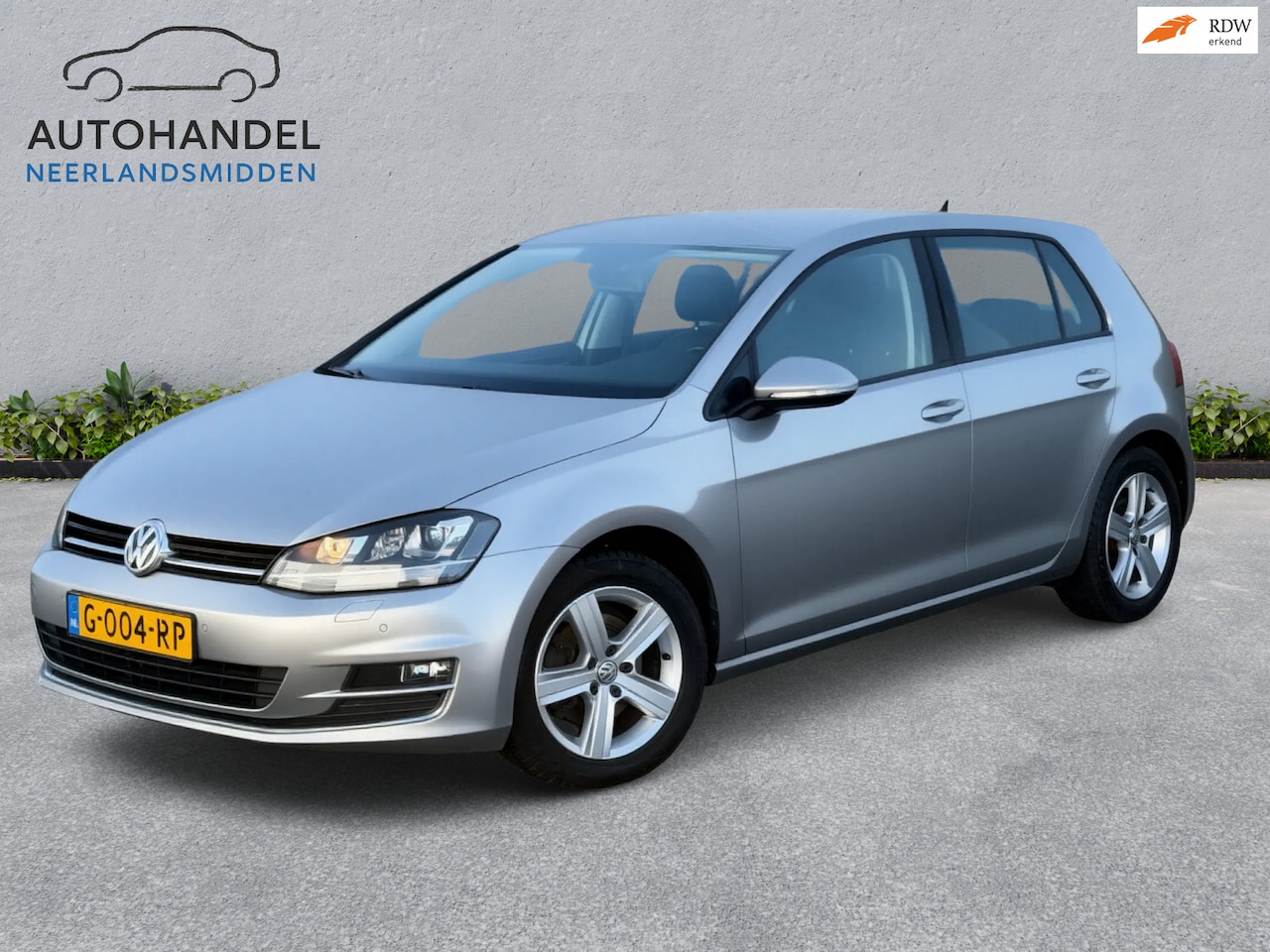 Volkswagen Golf - 1.4 TSI ACT Connected Series NAVI stoelverwarming - AutoWereld.nl