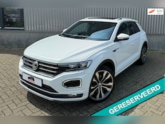 Volkswagen T-Roc - 2.0 TSI 4Motion 3x R-line Sport 190pk Pano