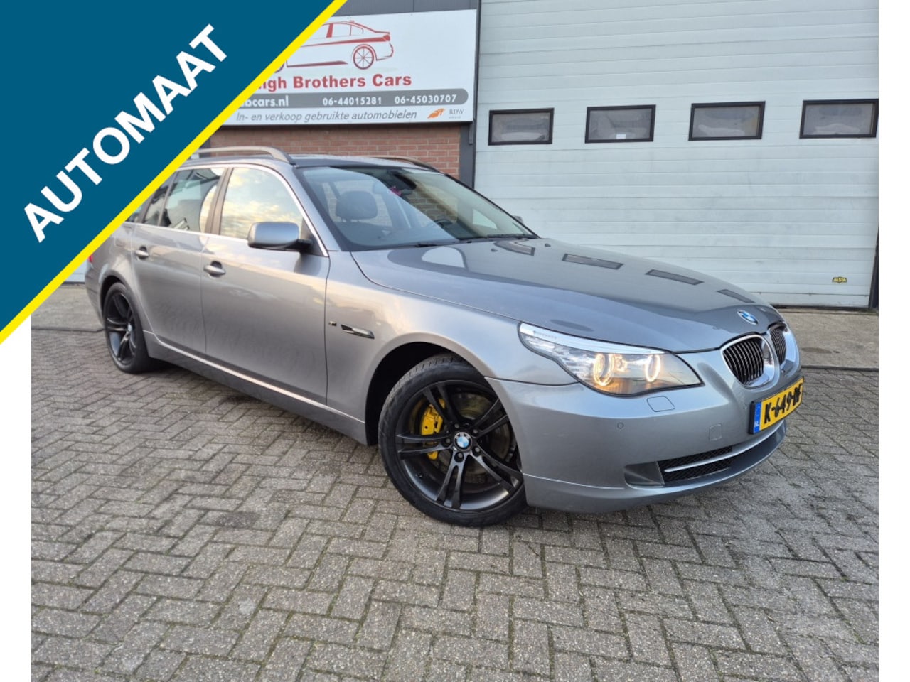 BMW 5-serie Touring - 523i EXE AUT DAK LEER NAVI INRUIL MOG!!! - AutoWereld.nl