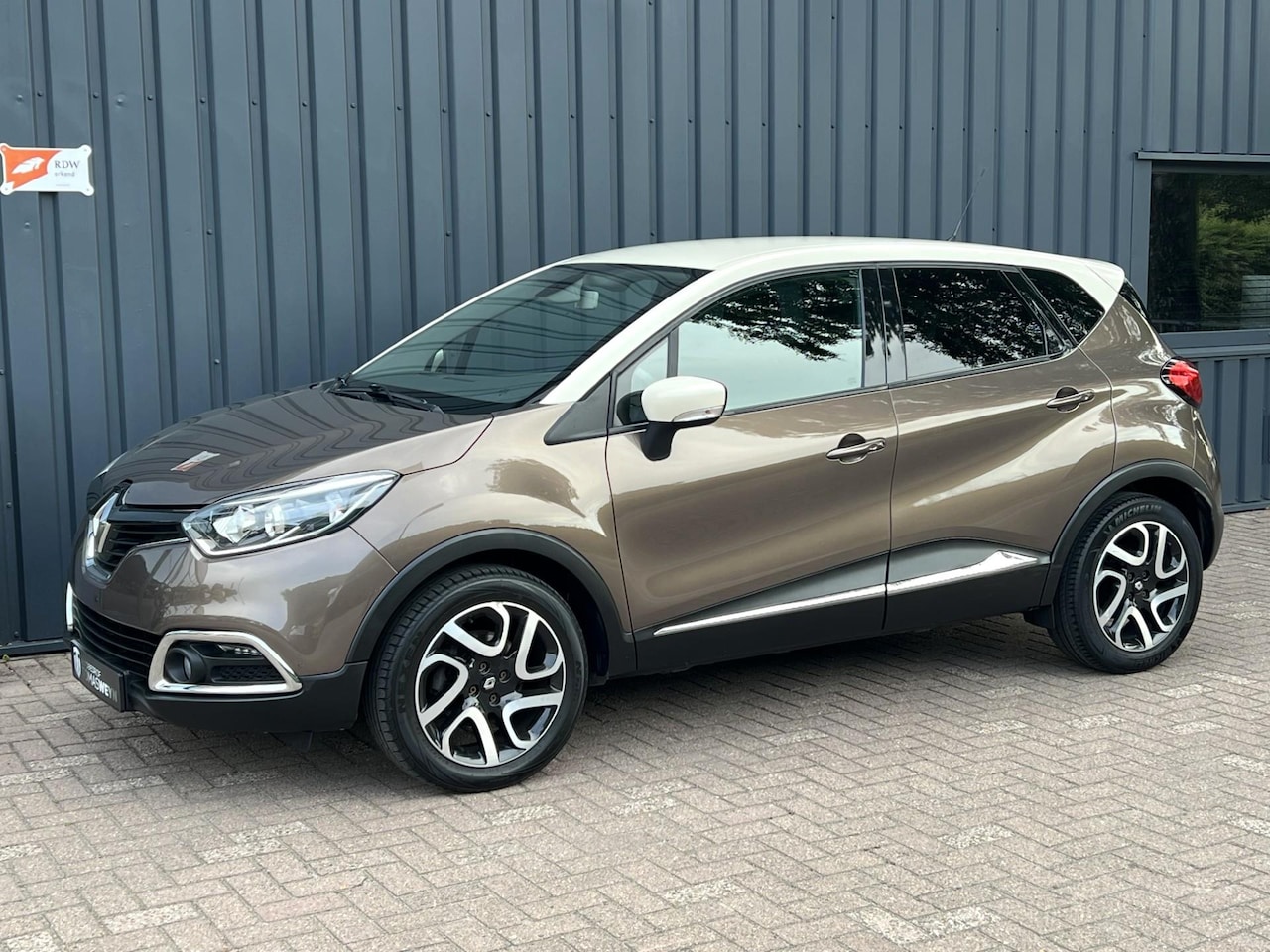 Renault Captur - 1.2 TCe Dynamique AUTOMAAT!/CLIMA!/NAVIGATIE!/CAMERA!/ - AutoWereld.nl