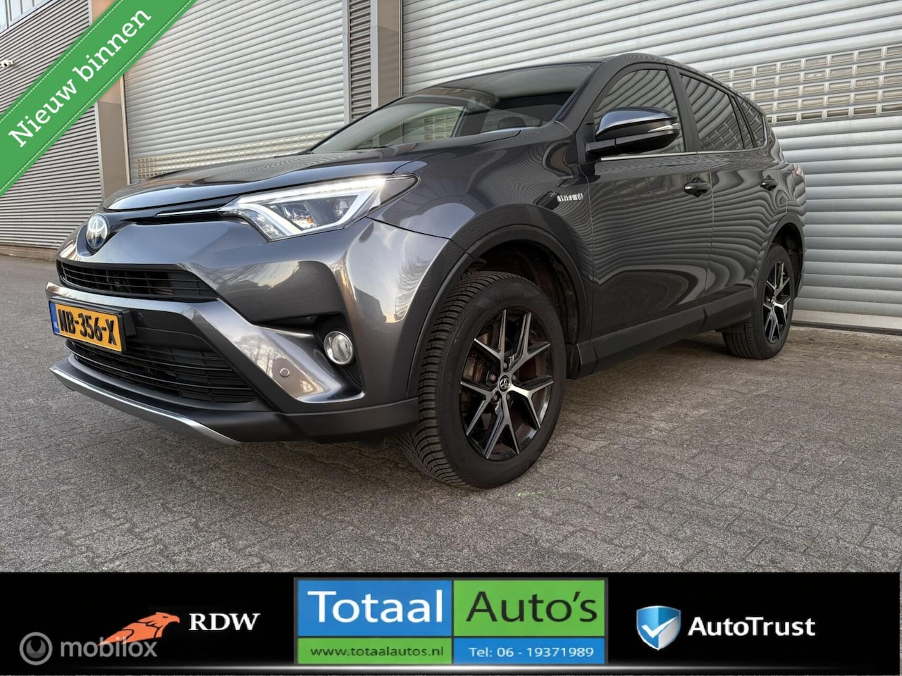 Toyota RAV4 - 2.5 Hybrid*ST-VERWARMING*NAVI*P-CAM*NEDERLANDS! - AutoWereld.nl