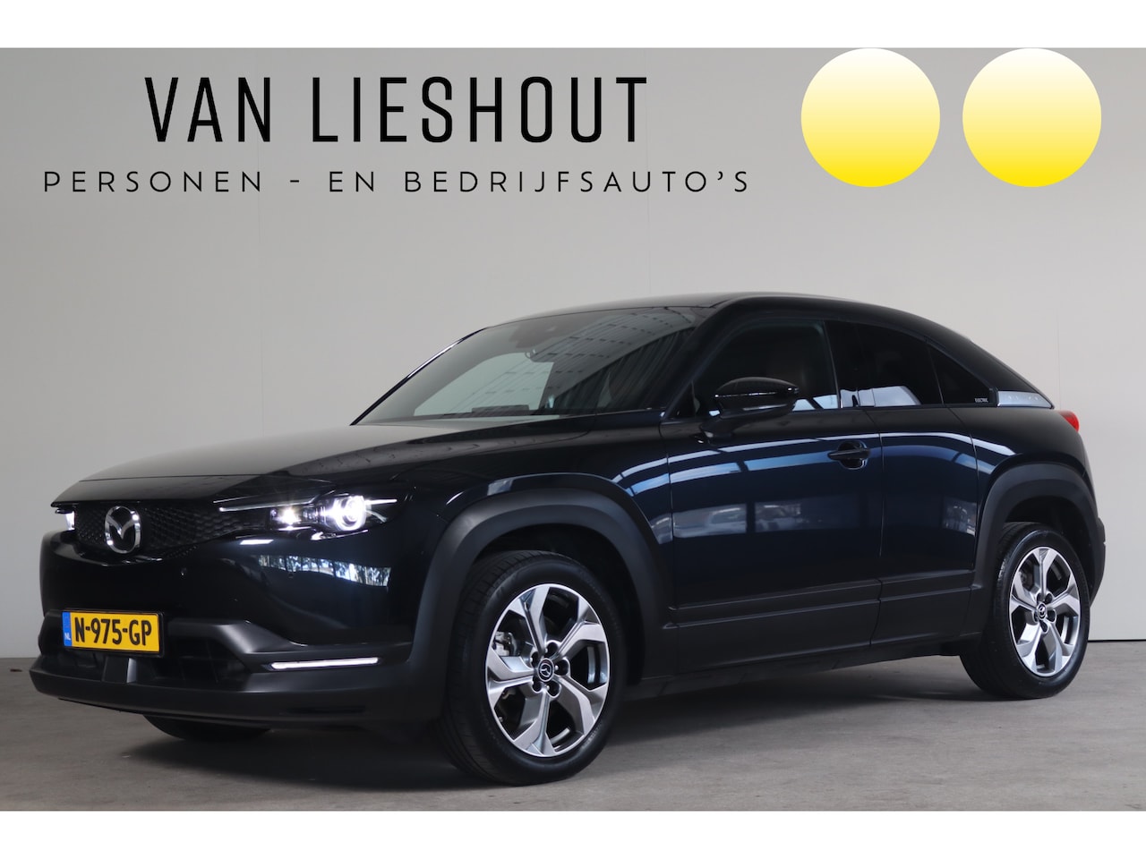 Mazda MX-30 - e-SkyActiv 145 Advantage 36 kWh SOH 94% Led verlichting I Apple Car-Play -- 2e PAASDAG OPE - AutoWereld.nl