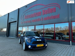 MINI Cooper S - 1.6 / Led / Xenon / / Leer / Nieuwe APK / Stoelverwarming /Cruise / 6-Bak / Sport /