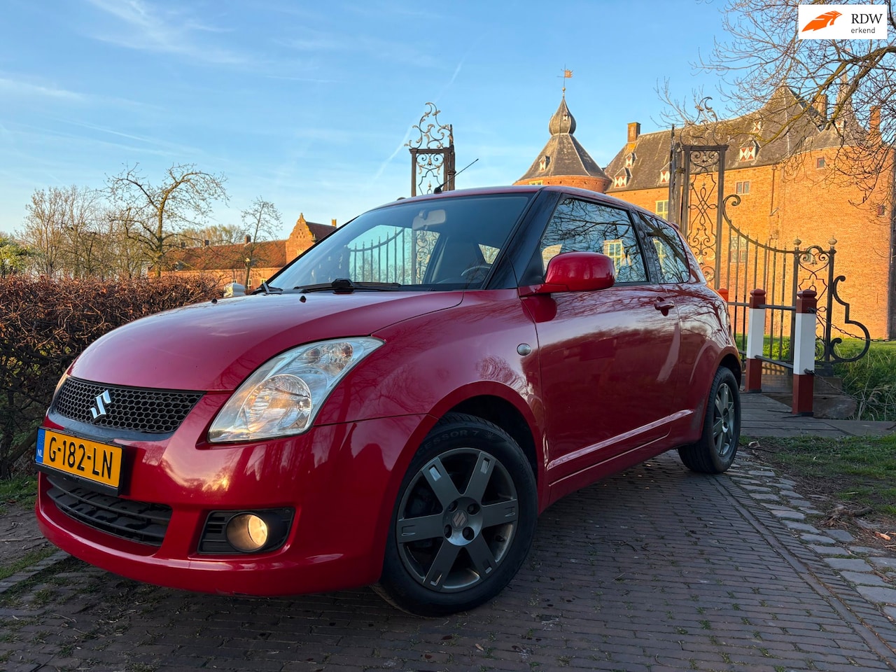 Suzuki Swift - 1.3 Base STOELVERWARMING/NIEUWE APK/LMV/AIRCO - AutoWereld.nl