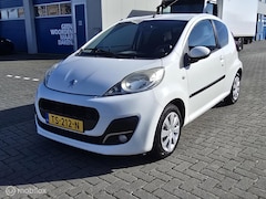 Peugeot 107 - 1.0 Access Accent Nieuwe apk 134DKM