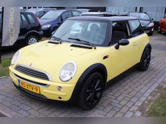 MINI Cooper - 1.6 Pepper Panoramdak 17" LM-Velgen Leder/Stof Uniek NAP APK