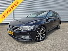 Volkswagen Passat Variant - 1.5 TSI Comfort Business Automaat, airco, cruise, navigatie parkeersensoren,