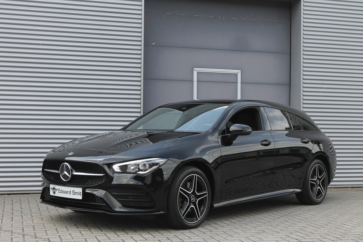 Mercedes-Benz CLA-klasse Shooting Brake - 250 e AMG Line I Aut. I PHEV I Navi I Carplay - AutoWereld.nl