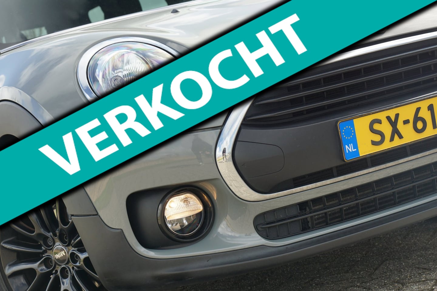 MINI Clubman - 1.5 One Salt Business Automaat - Moonwalk Grey - Carplay/Nav/Black Spoke - AutoWereld.nl