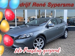 Volvo V40 - 2.0 D2 Nordic | Trekhaak | Navi | Cruise | Nette Staat