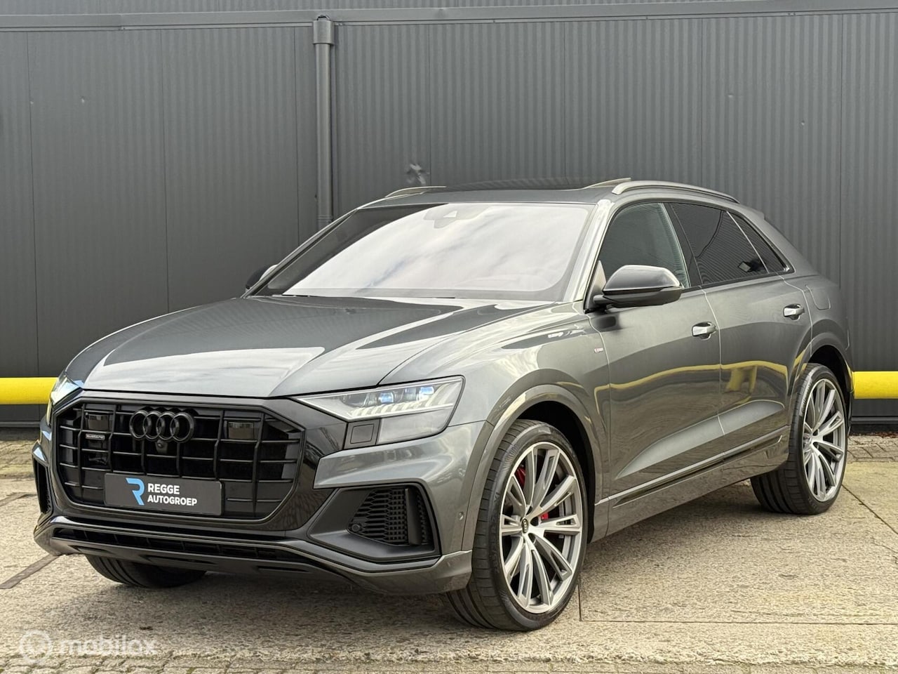 Audi Q8 - 60 TFSI e quattro Pro Line S Competition BOMVOL - AutoWereld.nl