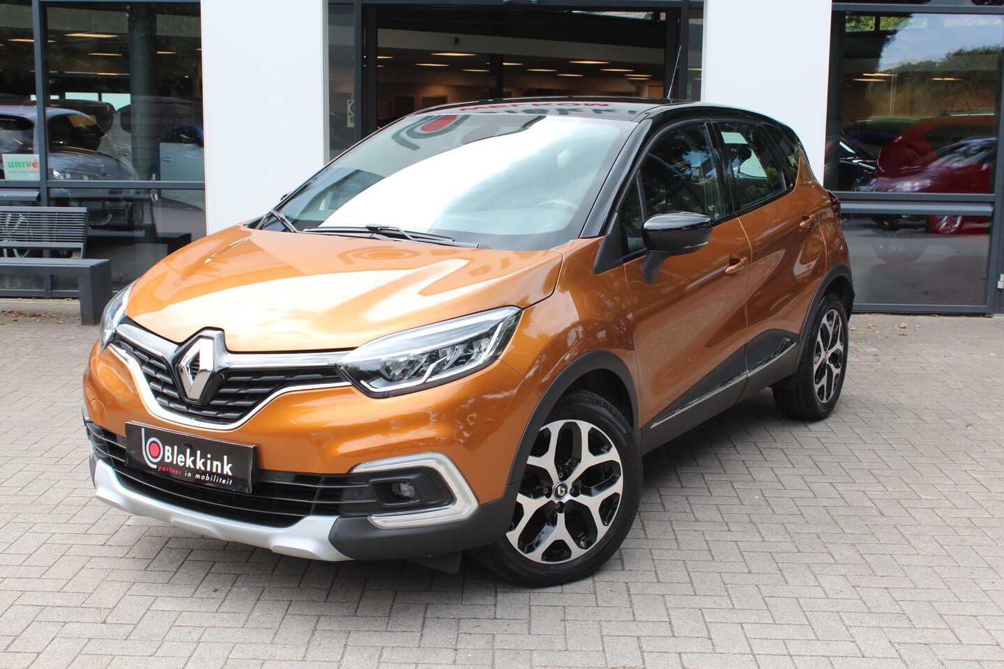 Renault Captur - 1.3 EDC Intens 150 AUTOMAAT - AutoWereld.nl
