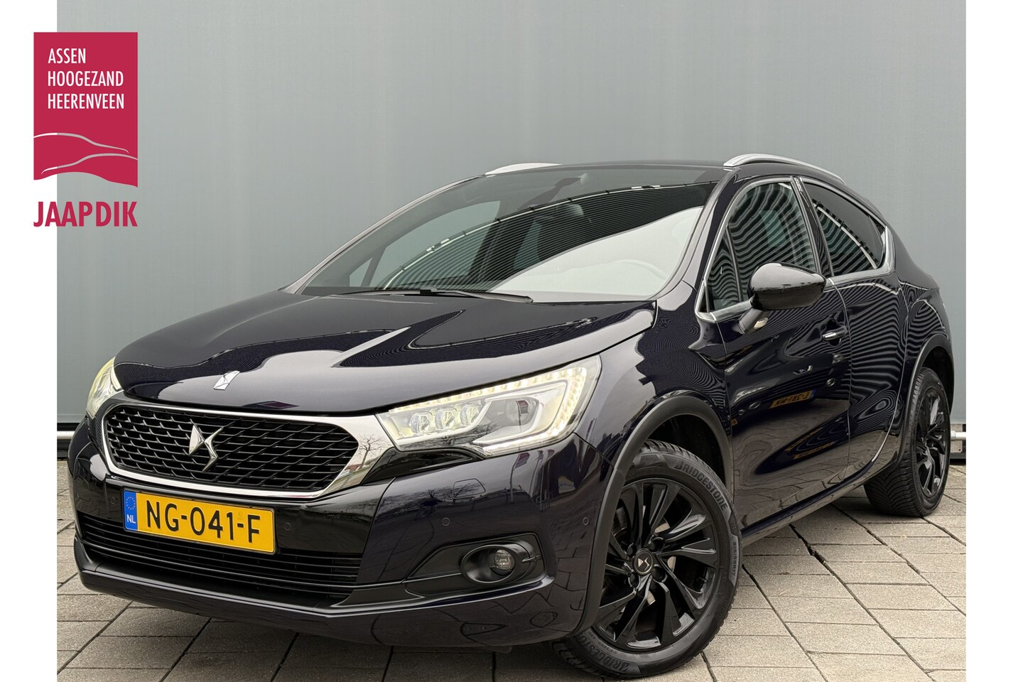 DS 4 Crossback - BWJ 2017 | 1.6T 165PK Chic AUTOMAAT | LEER | CAMERA A | NAVI | CRUISE | 17'' LMV | PDC | C - AutoWereld.nl