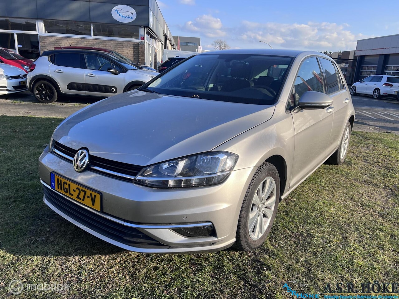 Volkswagen Golf - 1.0 TSI Comfortline Business 1.0 TSI Comfortline Business - AutoWereld.nl