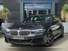 BMW 5-serie - 530i M Sport High Executive 252pk Panoramadak/Camera/Stoelverwarming
