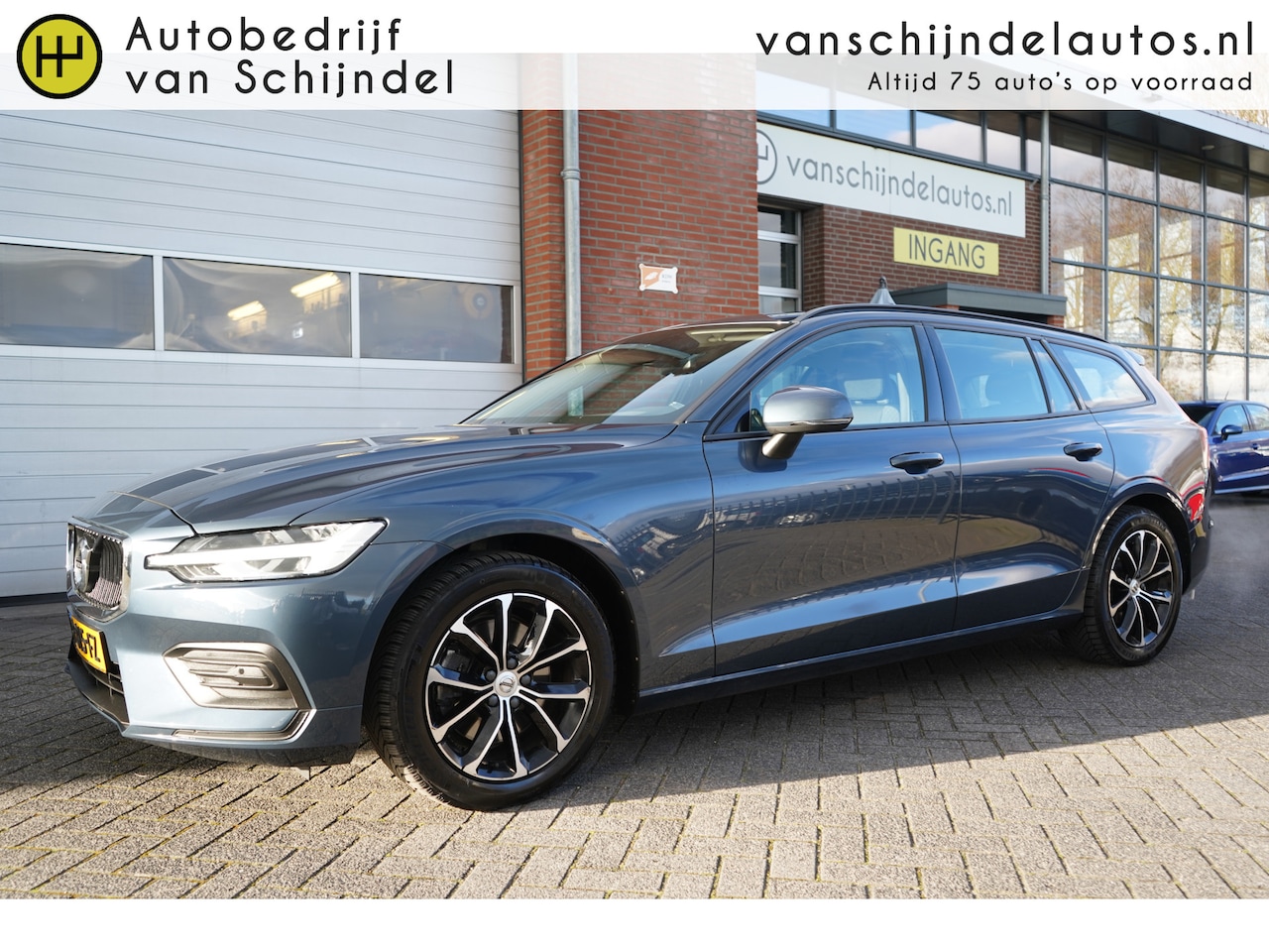 Volvo V60 - 2.0 B3 164PK MOMENTUM ORIGINEEL NEDERLANDS DEALER ONDERHOUDEN FULL LED NAVI CAMERA PDC V+A - AutoWereld.nl