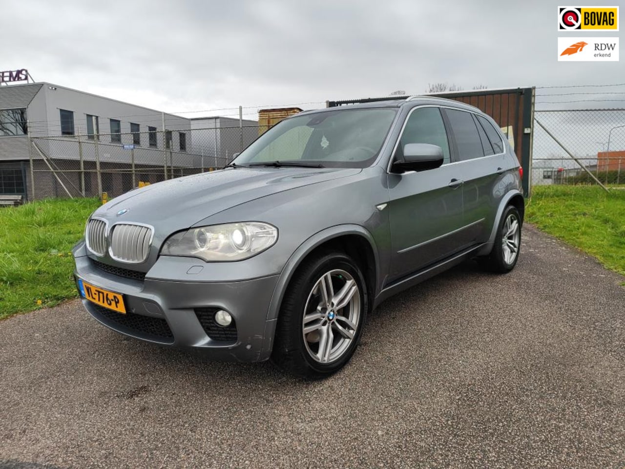 BMW X5 - XDRIVE40D M-Pakket Grijs kenteken Full options Nieuwstaat!!! - AutoWereld.nl