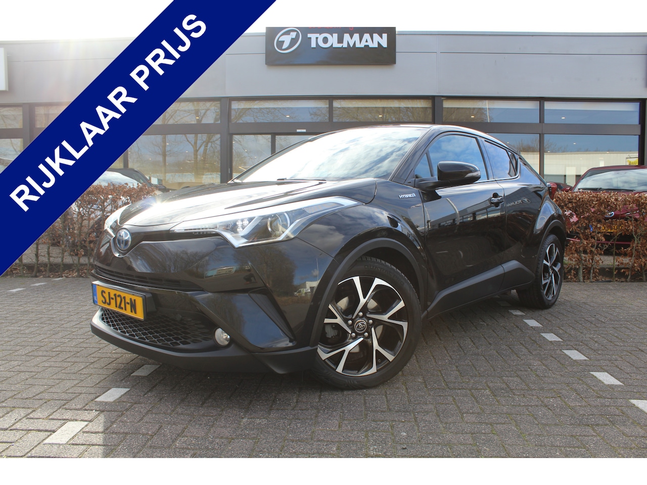 Toyota C-HR - 1.8 Hybrid Dynamic 2e Paasdag open van 10:00 - 15:00 | Rijklaar | Trekhaak | NL-auto | Dea - AutoWereld.nl