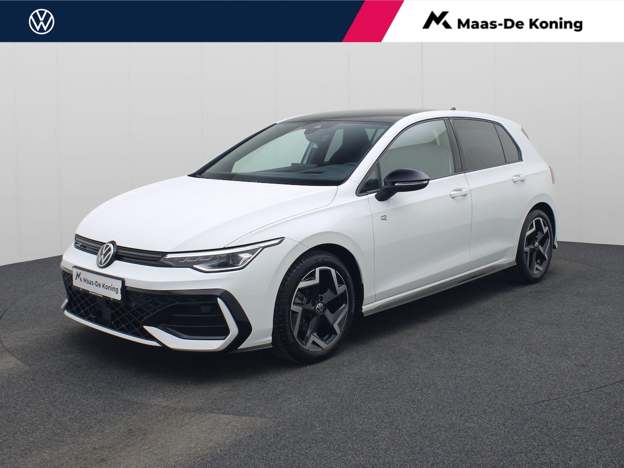 Volkswagen Golf - 1.5eTSI/150PK R-Line Black Style DSG · Navigatie · Camera + Parkeersensoren · Apple/Androi - AutoWereld.nl