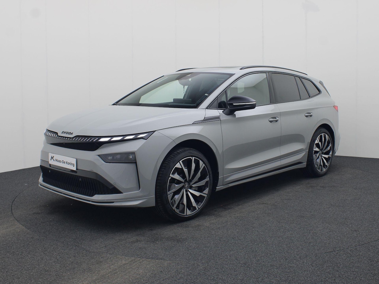 Skoda Enyaq iV - 85 Sportline | Trekhaak | Upgrade pakket Advanced | Panoramadak - AutoWereld.nl