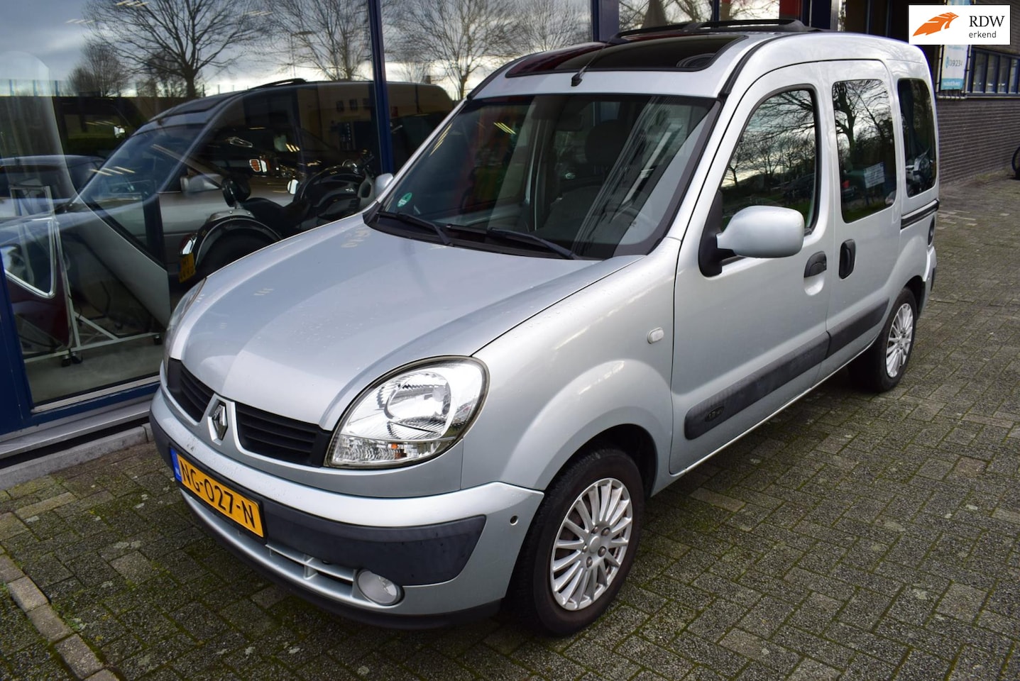 RENAULT KANGOO