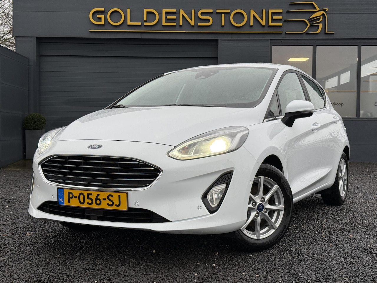 Ford Fiesta - 1.0 EcoBoost Hybrid ST-Line X Navi,125pk,6 Bak,Carplay,Camera,Stoelverw,Stuurverw,Clima,Cr - AutoWereld.nl