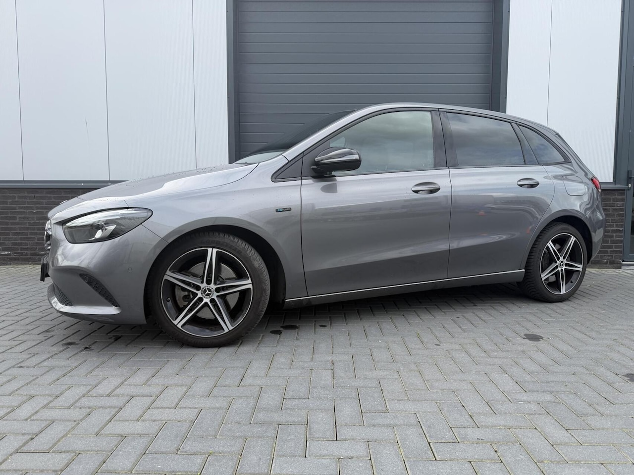 Mercedes-Benz B-klasse - 250 e Business Solution Luxury Limited 250 e Business Solution Luxury Limited - AutoWereld.nl