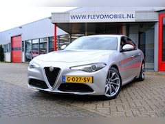 Alfa Romeo Giulia - 2.2 180pk Super Aut.Navi|Xenon|Cam|LMV|Half Leder